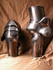 MEDIEVAL WESTERN ARMOR ARMS
