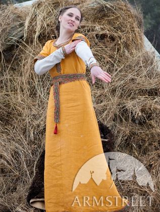 Knyazhna Helga Medieval Flax Linen Dress And Underdress