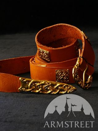 Leather Belt With Molded Accents 