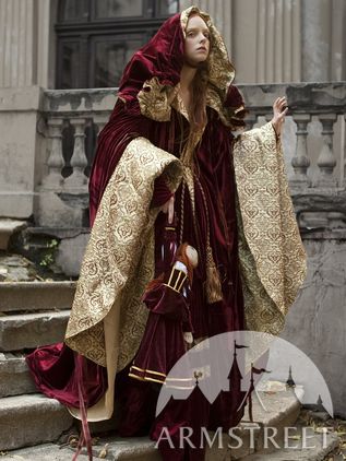 Renaissance Nobility Cloak Cape Costume 