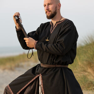 Men's Viking Tunic “Bjorn the Pathfinder” 