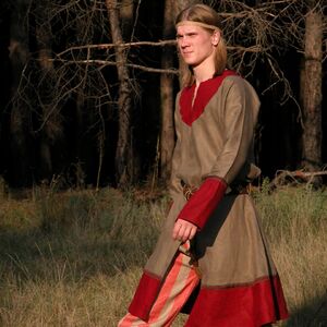 EXCLUSIVE`FLAX NORMAN TUNIC COSTUME
