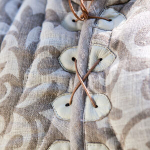 Exclusive patterned linen gambeson
