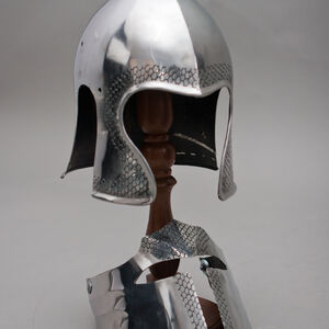 Fantasy armor helmet with visor
