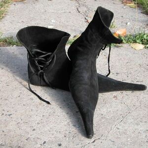GOTHIC SHOES SUEDE LONG TOE