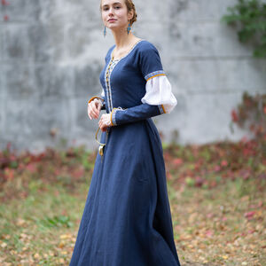 Medieval Outfit Dress with detachable sleeves “Key Keeper”