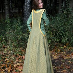 MEDIEVAL DRESS WITH SURCOAT GARB "FOREST QUEEN"