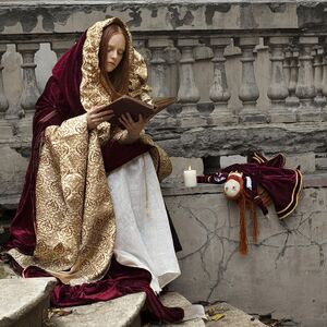 Costume renaissance medieval nobility medieval cloak