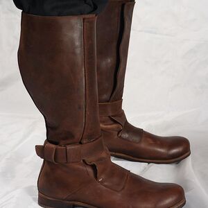 Renaissance high  leather boots