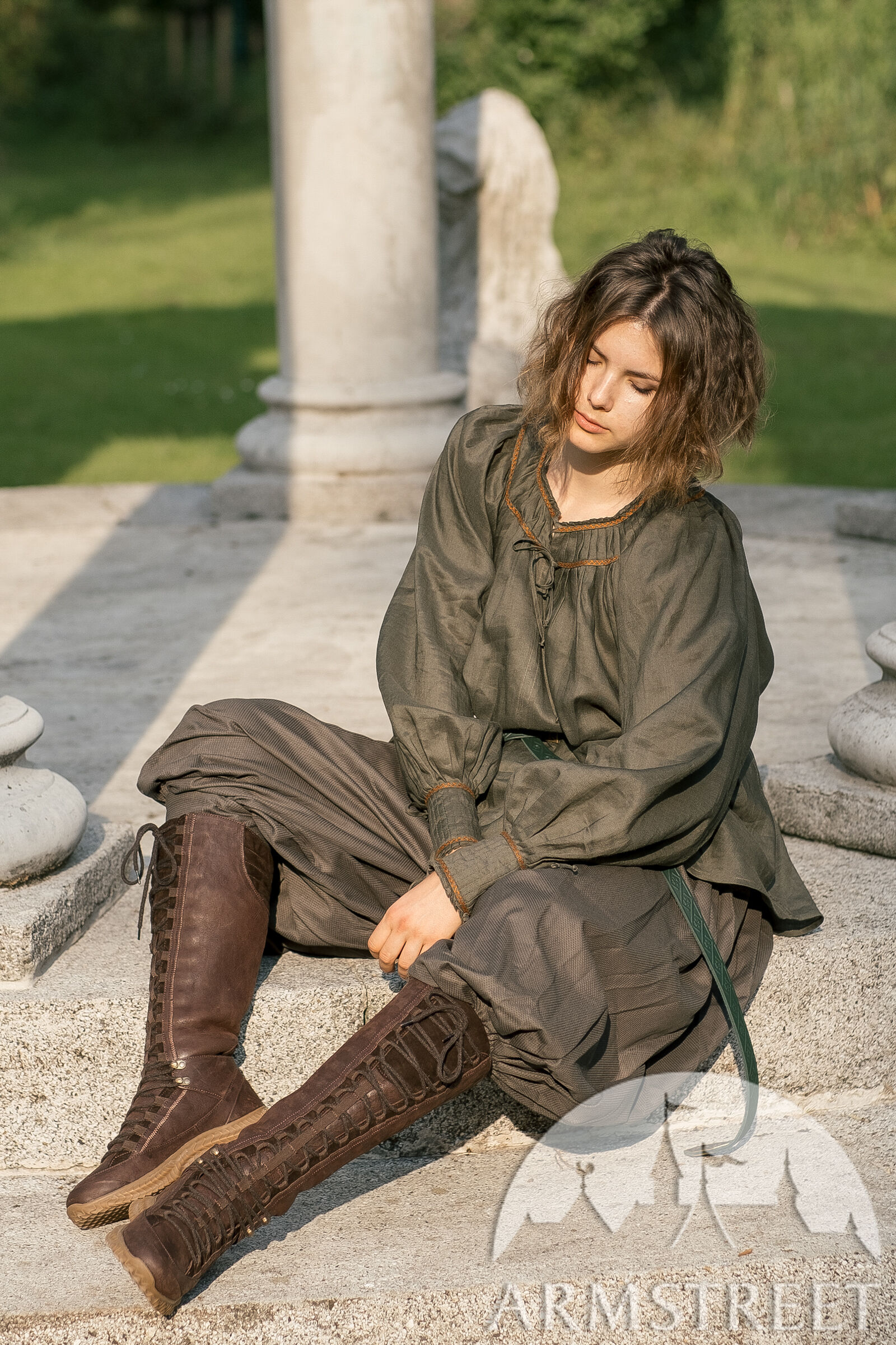 Female swordplay high 