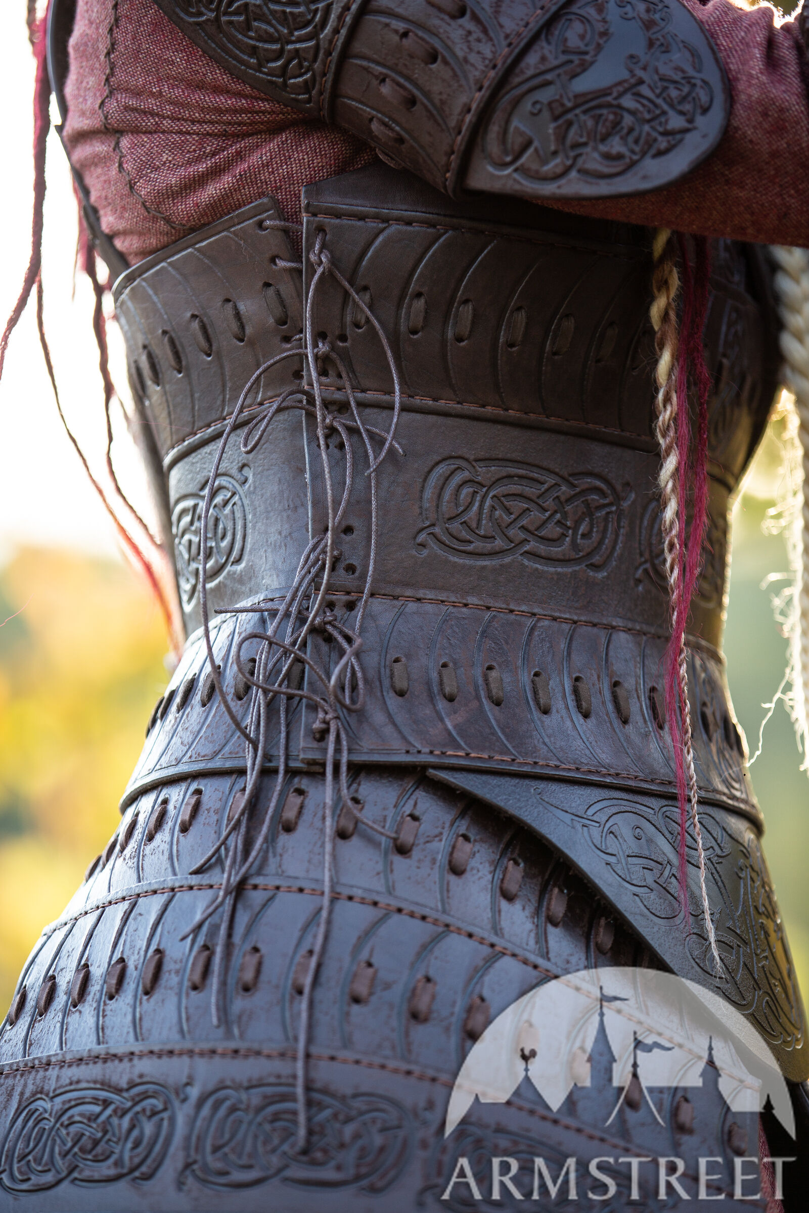 Viking's Leather Armour "Shieldmaiden". Available in: brown leather