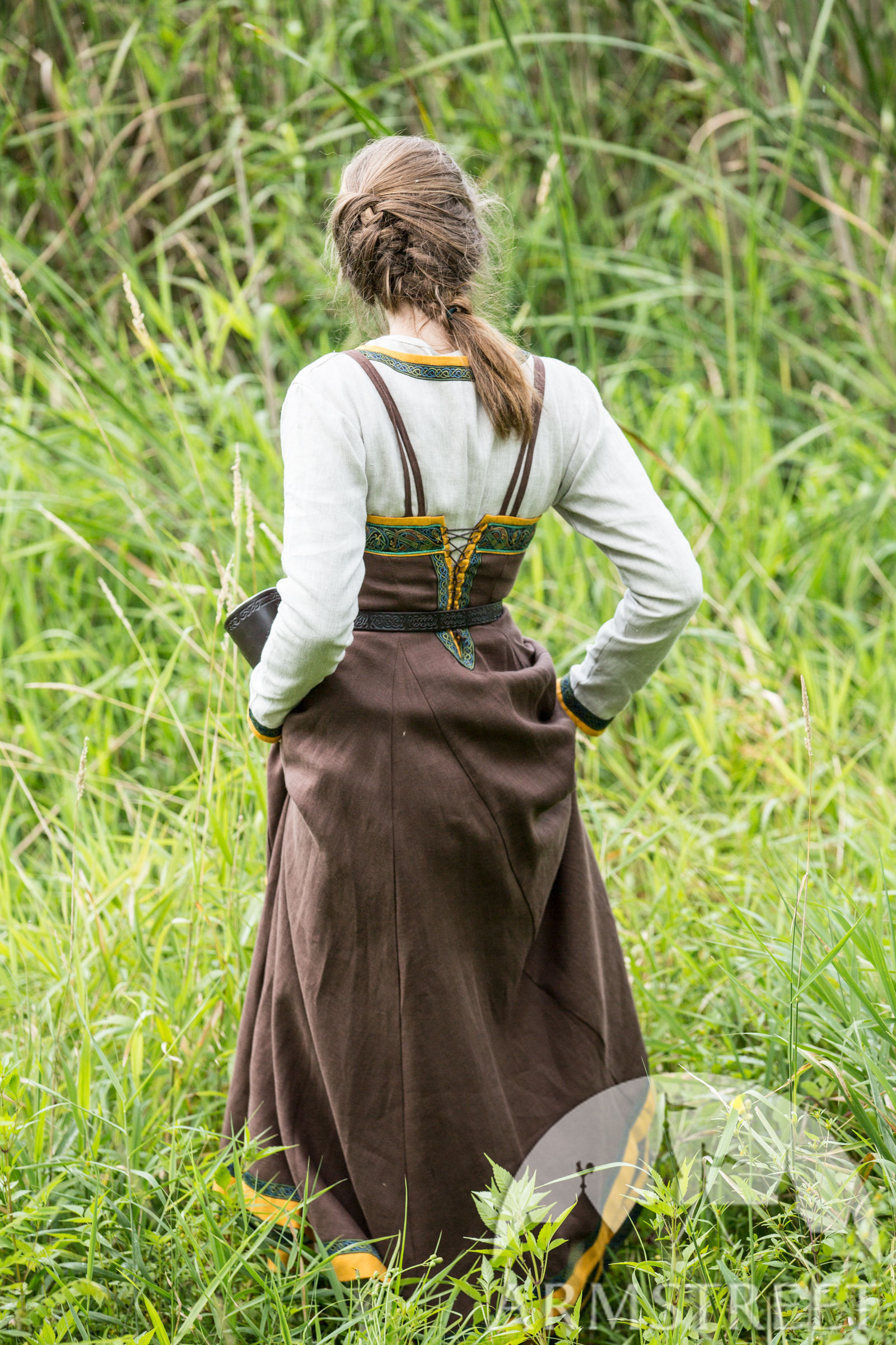 Medieval Shift or Chemise, Women's Linen Close-fitting Shift or Chemise for  13th 15th Century Medieval Historical Reenactors, Viking Shirt -  Norway