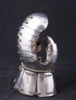 https://armstreet.com/catalogue/more/armor-gloves-gauntlets-sca-functional-medieval-reenactment-closed-thumb-1.jpg