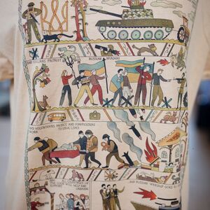 Cotton T-shirt “Tapestry of War”