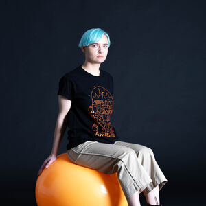Cotton women's t-shirt with orange ArmStreet logo