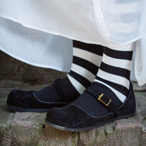 Cow Mouth style women’s leather shoes with bordering “Twilight Pumpkin”
