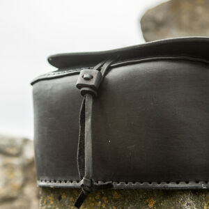 Embossed Leather Bag "Hunt"