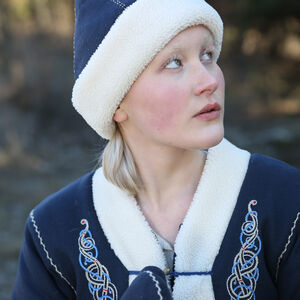 Embroidered Woolen Viking Coat “Girda the Snowdancer”