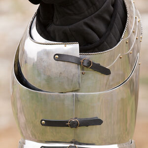 Lateral Closures of the “Paladin” Cuirass by ArmStreet