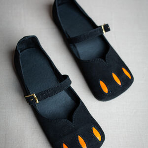 Halloween edition Cow Mouth style women’s square shoes with cutouts
