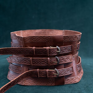 Handmade leather corset belt with embossing "Huntress"