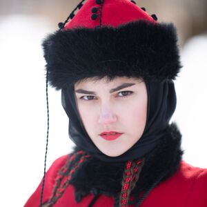 Historically Inspired Woolen Hat with Faux Fur “Queen of Shamakhan”
