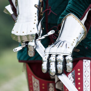 Real Knight Gauntlets "Kingmaker"