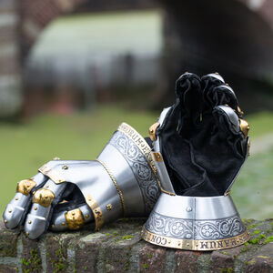 Medieval Knight Gauntlets