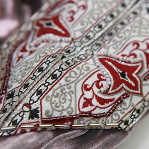 “Lady Rowena” Exclusive Velvet Embroidered