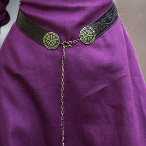 Chain and hook fastening of the Secret Garden belt by ArmStreet