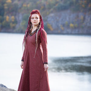 Early Middle Ages Female Viking Garb