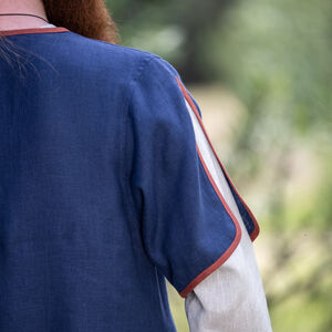 Linen short-sleeved overtunic with accents "Ulf the Watcher"