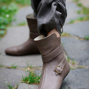 Medieval shoes LARP Costume “Huntress”