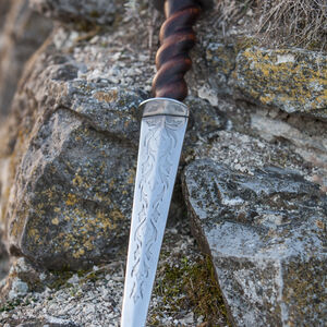 Etched Steel Dagger “Hound Of War”