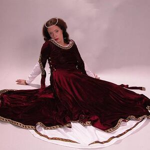 "LADY OF HEART" MEDIEVAL DRESS 