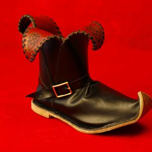 HAND MADE MEDIEVAL SLAVIC LEATHER SHOES