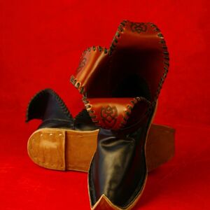 HAND MADE MEDIEVAL SLAVIC LEATHER SHOES