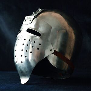 MEDIEVAL KLAPPVISOR HELMET