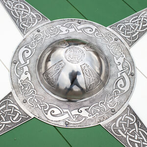 Painted Wood Viking Shield “Evening Star”