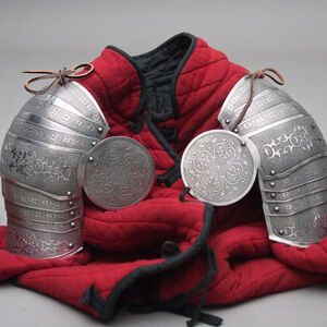 Etched spaulders and gorget armor