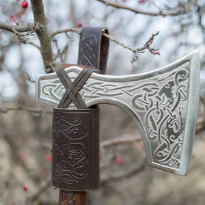 “Ragnvaldur the Traveller” leather axe loop