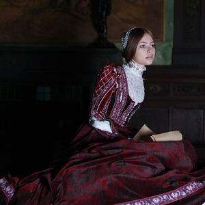 Renaissance Dress "Beautiful Ginevra"