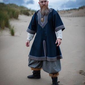Short-sleeved Viking woolen tunic with trim, hand stitching and accents "Ingvar the Sailor"