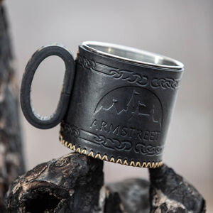 Stainless steel mug 600ml (20 oz) with embossed leather outer