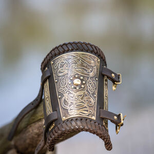 Viking bracers with etched brass accents “Gudrun the Wolfdottir” for sale. Available in: brown leather, leather, brass, wolves etching, dragon etching :: by medieval store ArmStreet