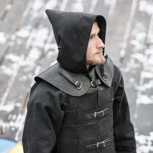 Viking Leather Vest “Ragnvaldur the Traveller”