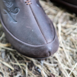 Viking Shoes with Straps and Wolves Embossing “Gudrun the Wolfdottir”