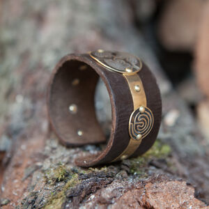 Brown Leather Armlet “Labyrinth”