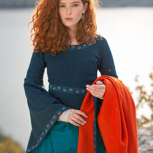 Woolen Bliaut “Sea Born” coat for women
