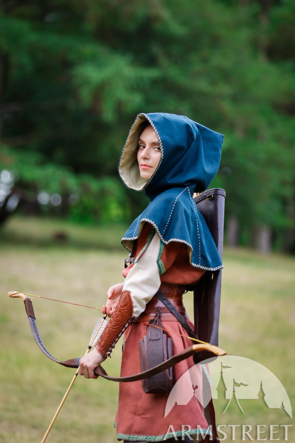 Unisex medieval costume "Huntress"